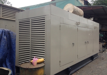 Máy phát điện Cummins 700kva(Mỹ) mới,cũ
